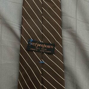 Men’s yves saint laurent tie striped